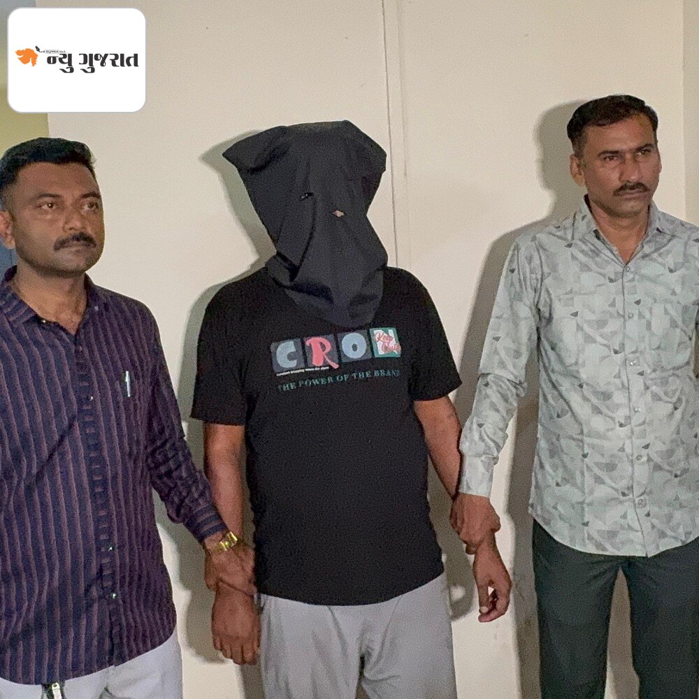 દુષ્કર્મી સાવકા પિતાની ધરપકડ:એક સંતાનની માતા એવી દીકરીને કુકર્મનો વીડિયો મોકલી ફરી માગણી કરી; 12 વર્ષ પહેલા આચરેલા ગુનામાં FIR