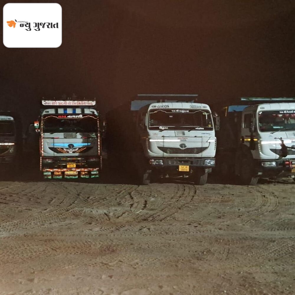ભચાઉમાં ખનીજ ચોરીનો પર્દાફાશ:લાકડીયા સિમમાંથી રોયલ્ટી પાસ વગર ચાઇનાક્લે વહન કરતી 5 ટ્રક પકડાઈ, 1.12 કરોડનો મુદ્દામાલ જપ્ત